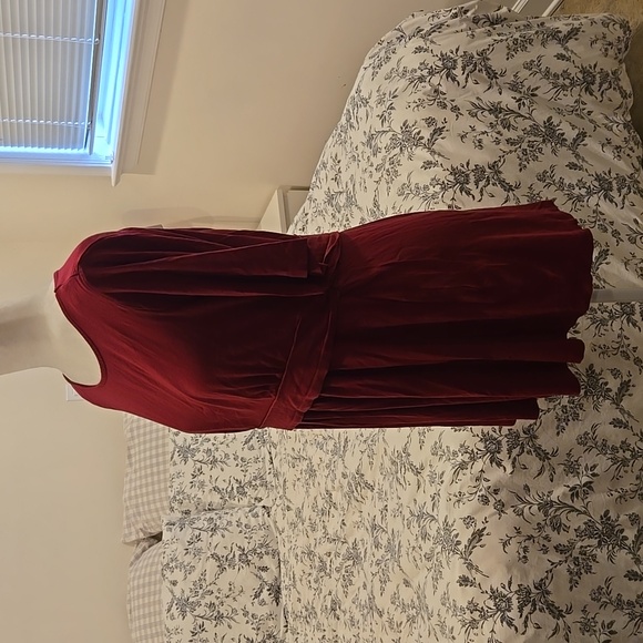 Seraphine Maternity/Nursing Top - Picture 2 of 6